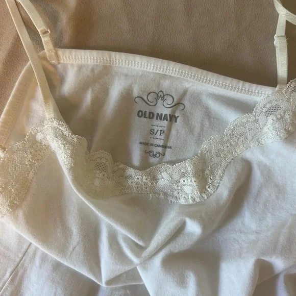 Tank Tops - Picture 4 of 16